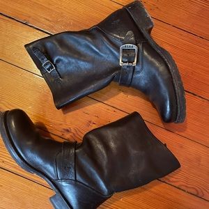 Secondhand Frye boots, black, leather.